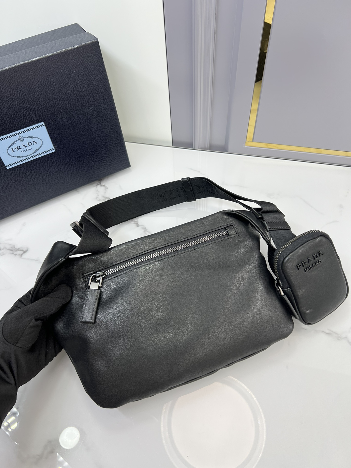 handbags prada 2VH127 22*16.5*5 - vstockx