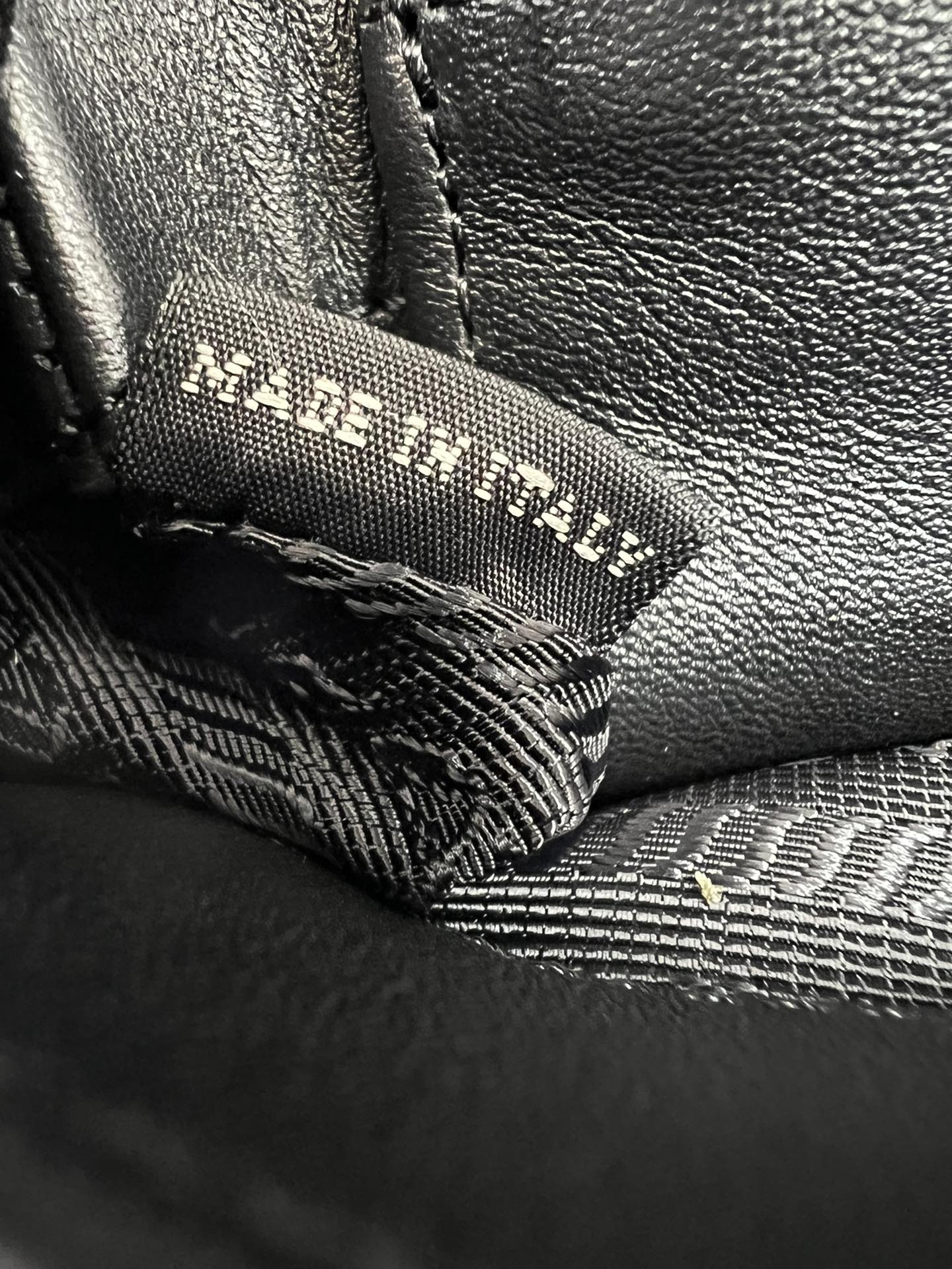 handbags prada 1BD295 23*12.5*5.5 - vstockx