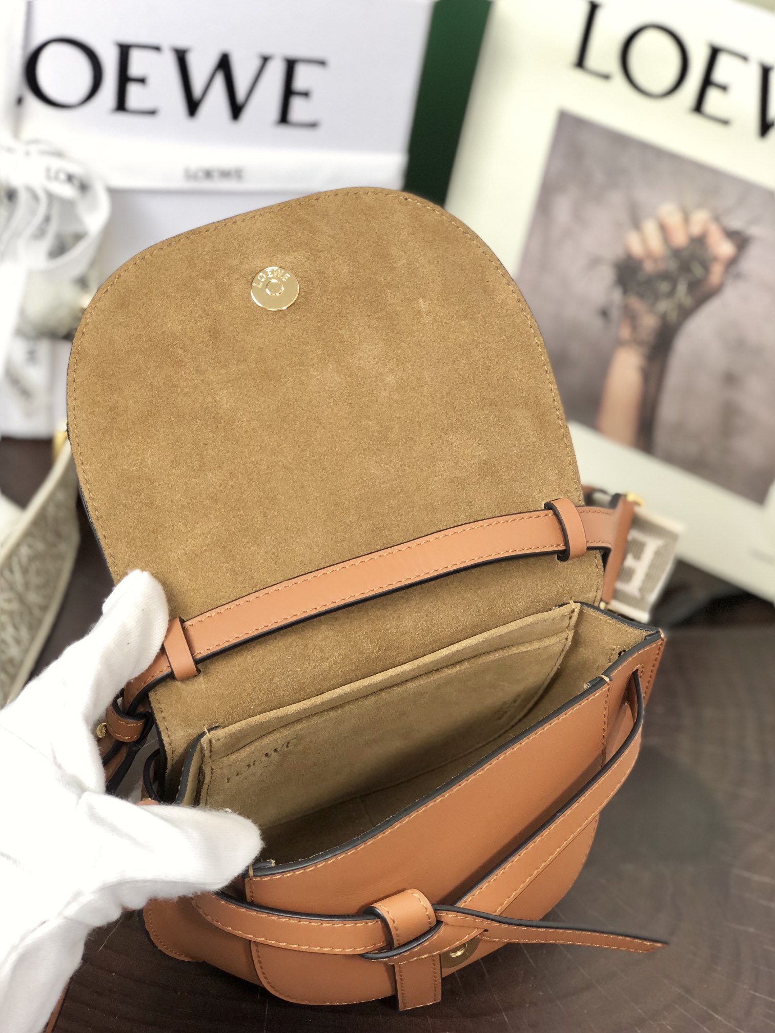 Handbags LOEWE   size:15*12.5*9cm - vstockx