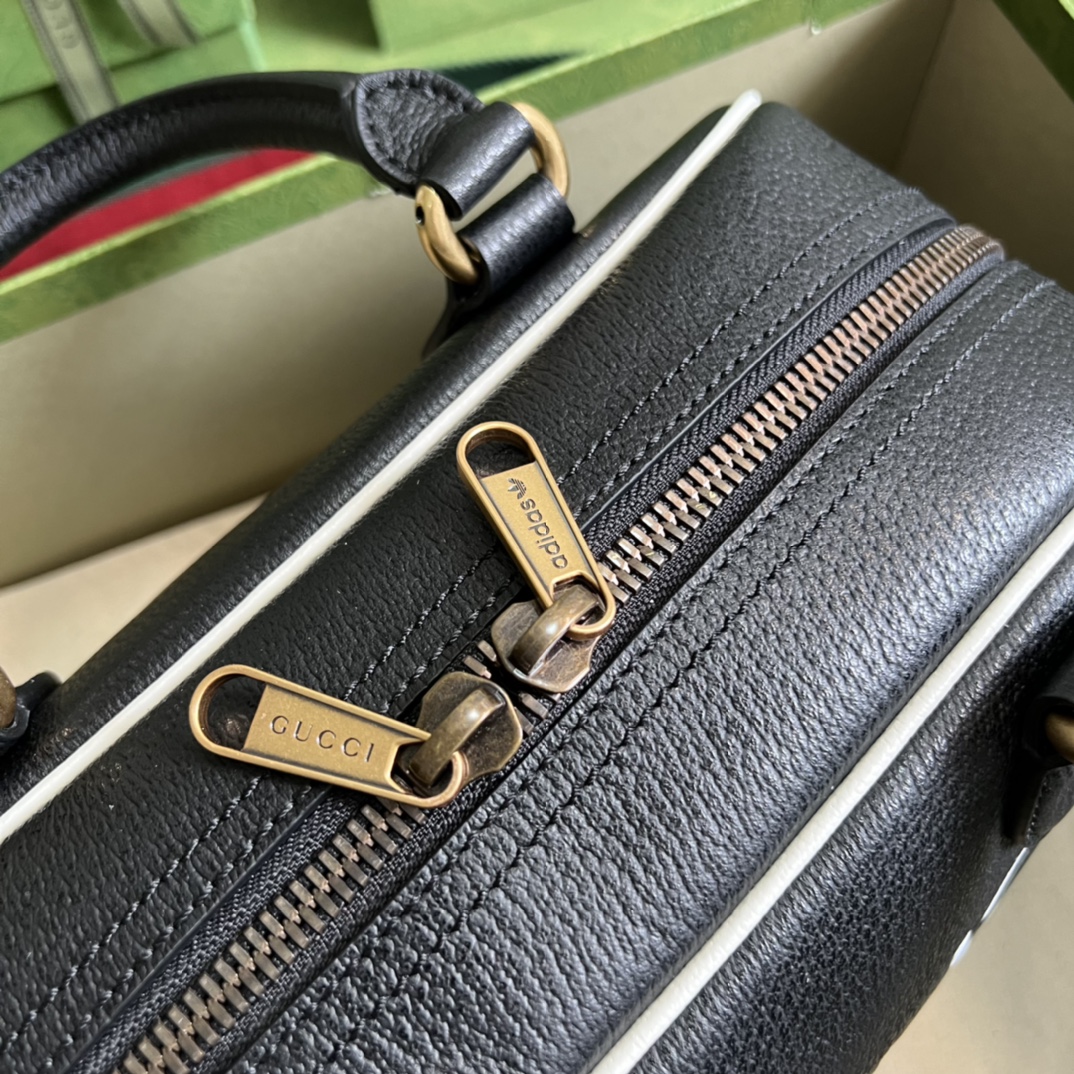 Handbag Gucci 702397 size 31.5*18*15.5 cm - vstockx