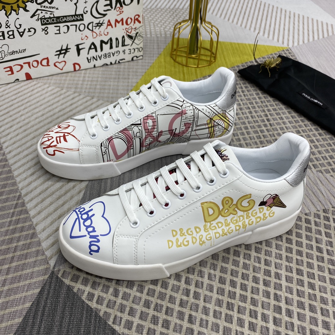 Dolce & Gabbana Low Tops Sneakers 100 - vstockx