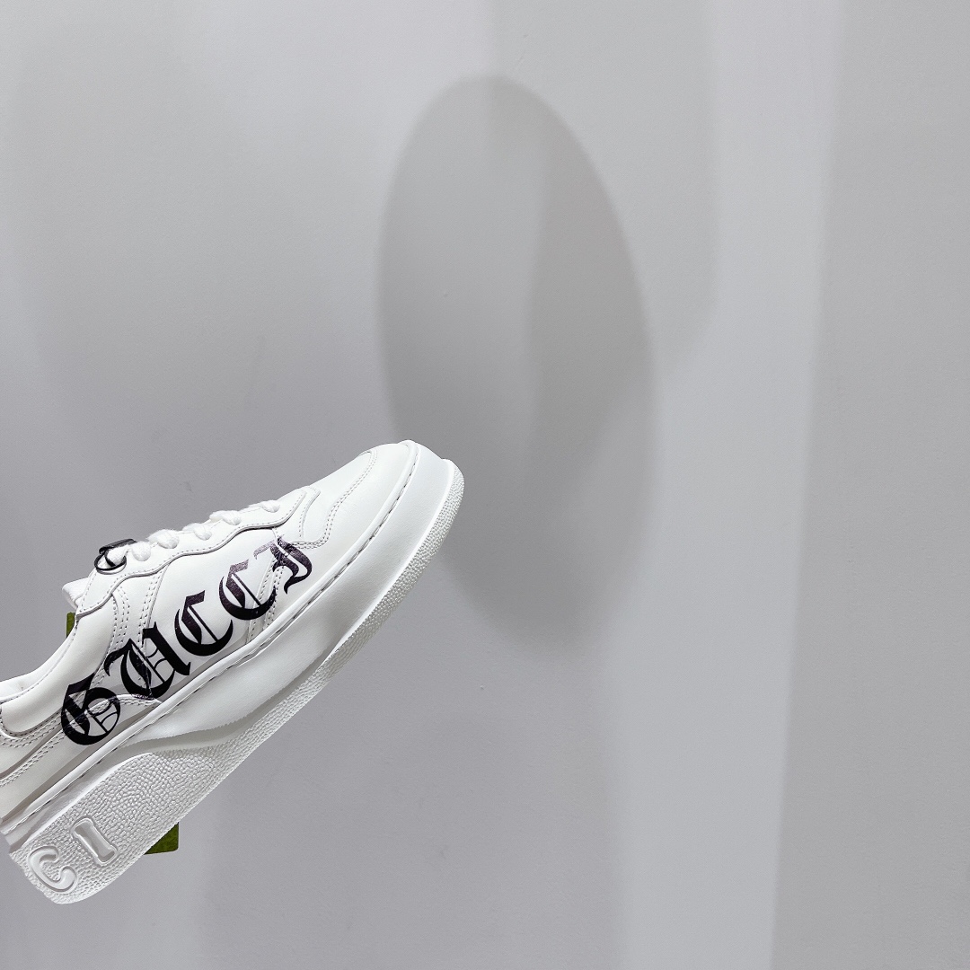Gucci Women's GG sneaker 2 - vstockx