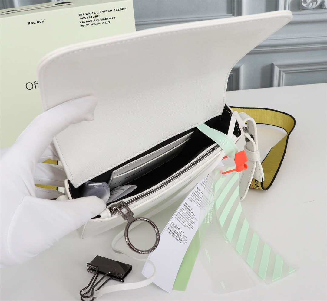 handbags OFF-White 526  4335870  size:18*12*5cm - vstockx