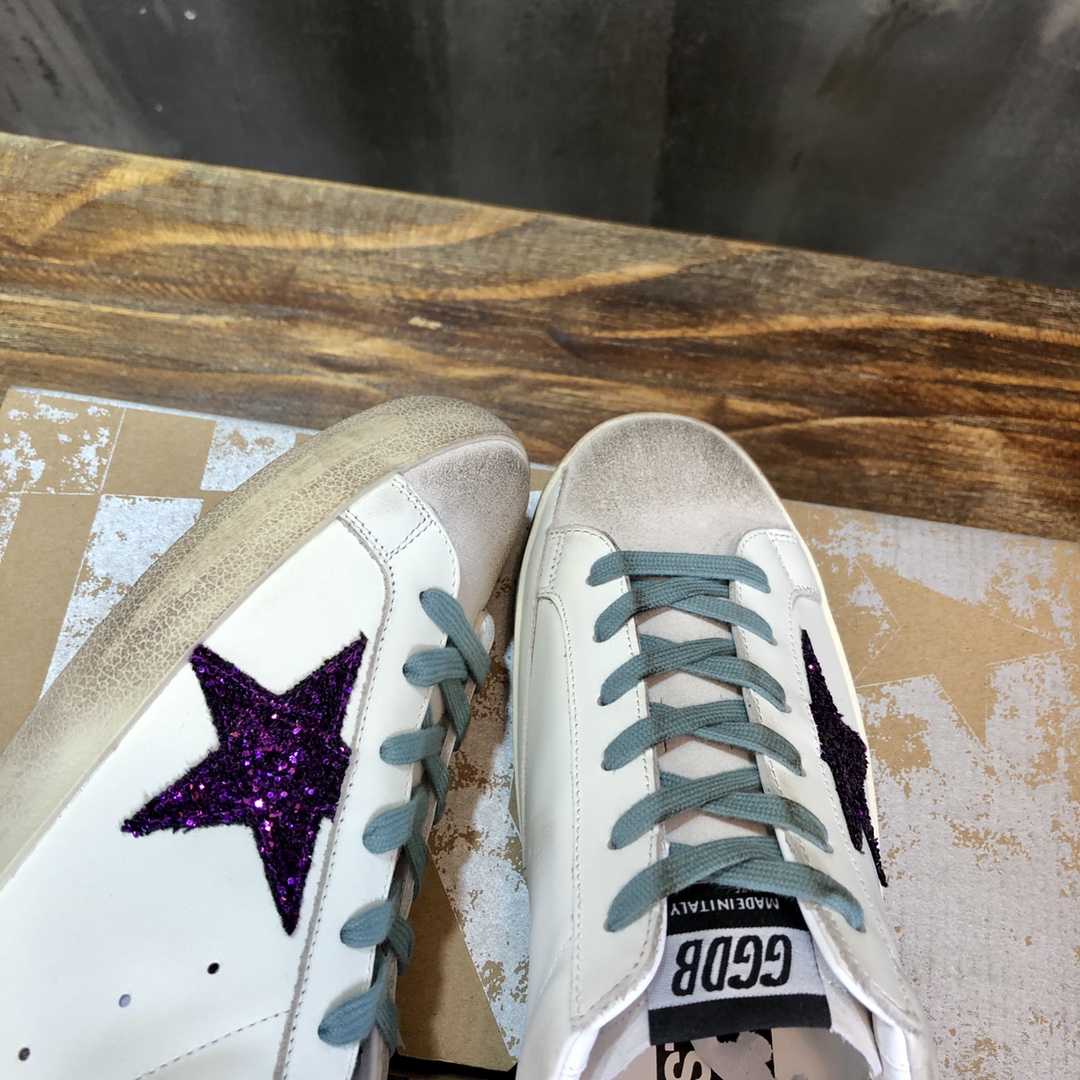 Golden Goose Superstar distressed-finish sneakers 16 - vstockx