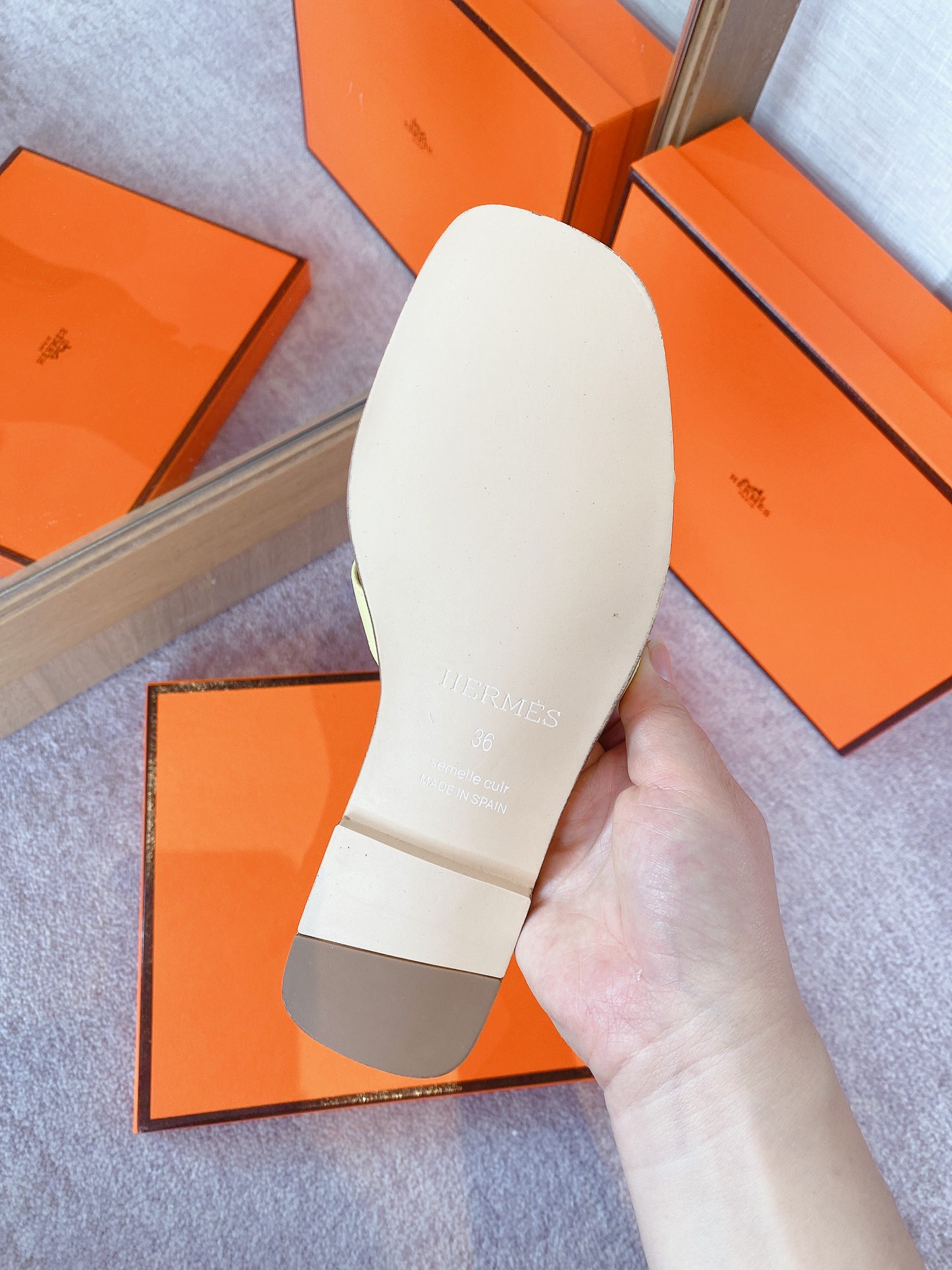 Hermes Sandals 78 - vstockx