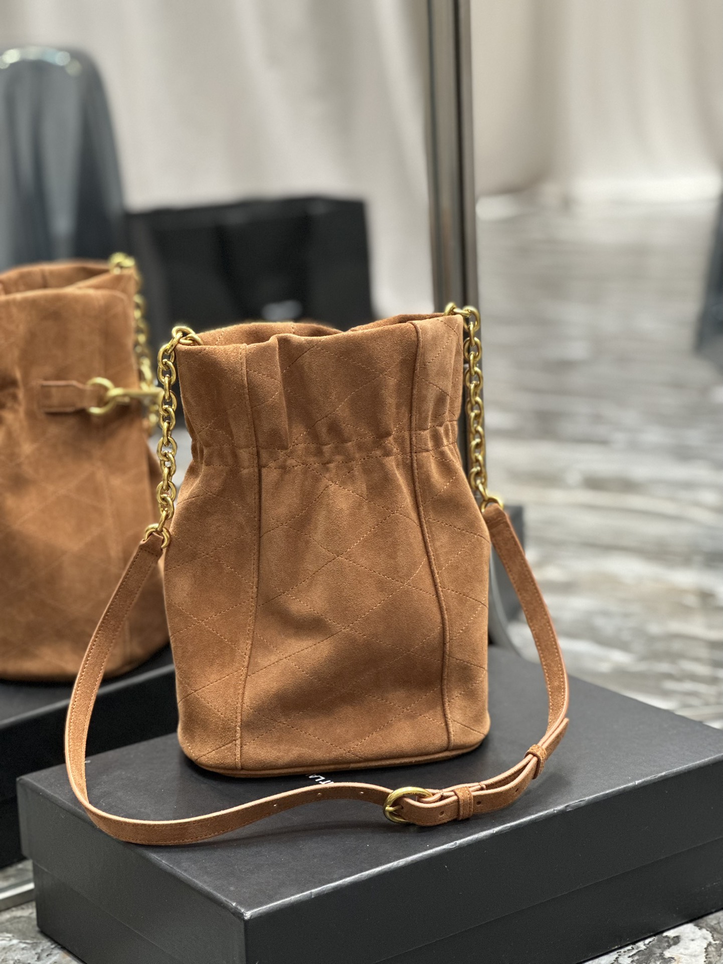 Handbags SAINT LAURENT 686310 size 19  27  12 cm - vstockx