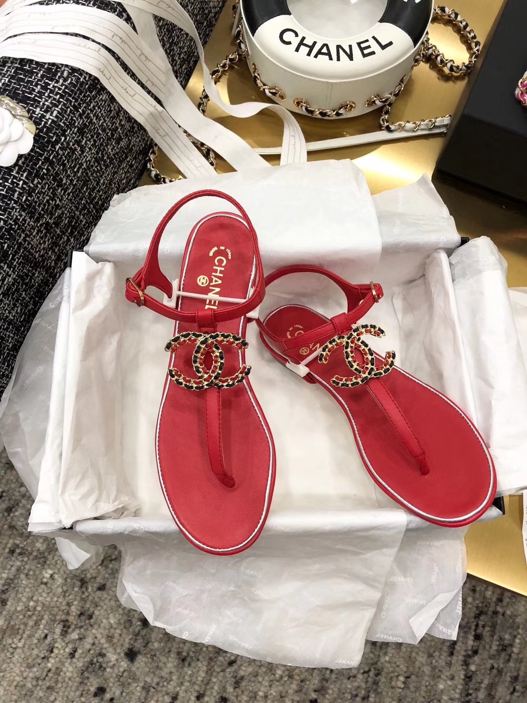 Chanel Slides 41 - vstockx