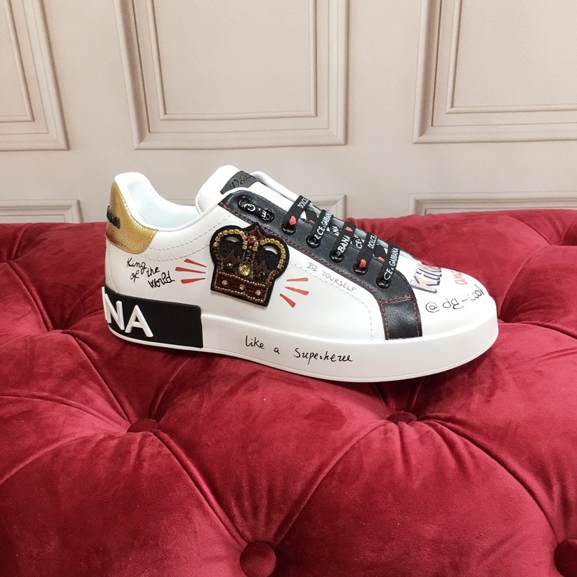 Dolce & Gabbana Low Tops Sneakers 139 - vstockx