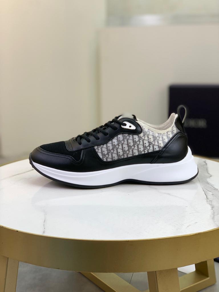 Dior B25 Runner Black Grey Oblique Leather - vstockx