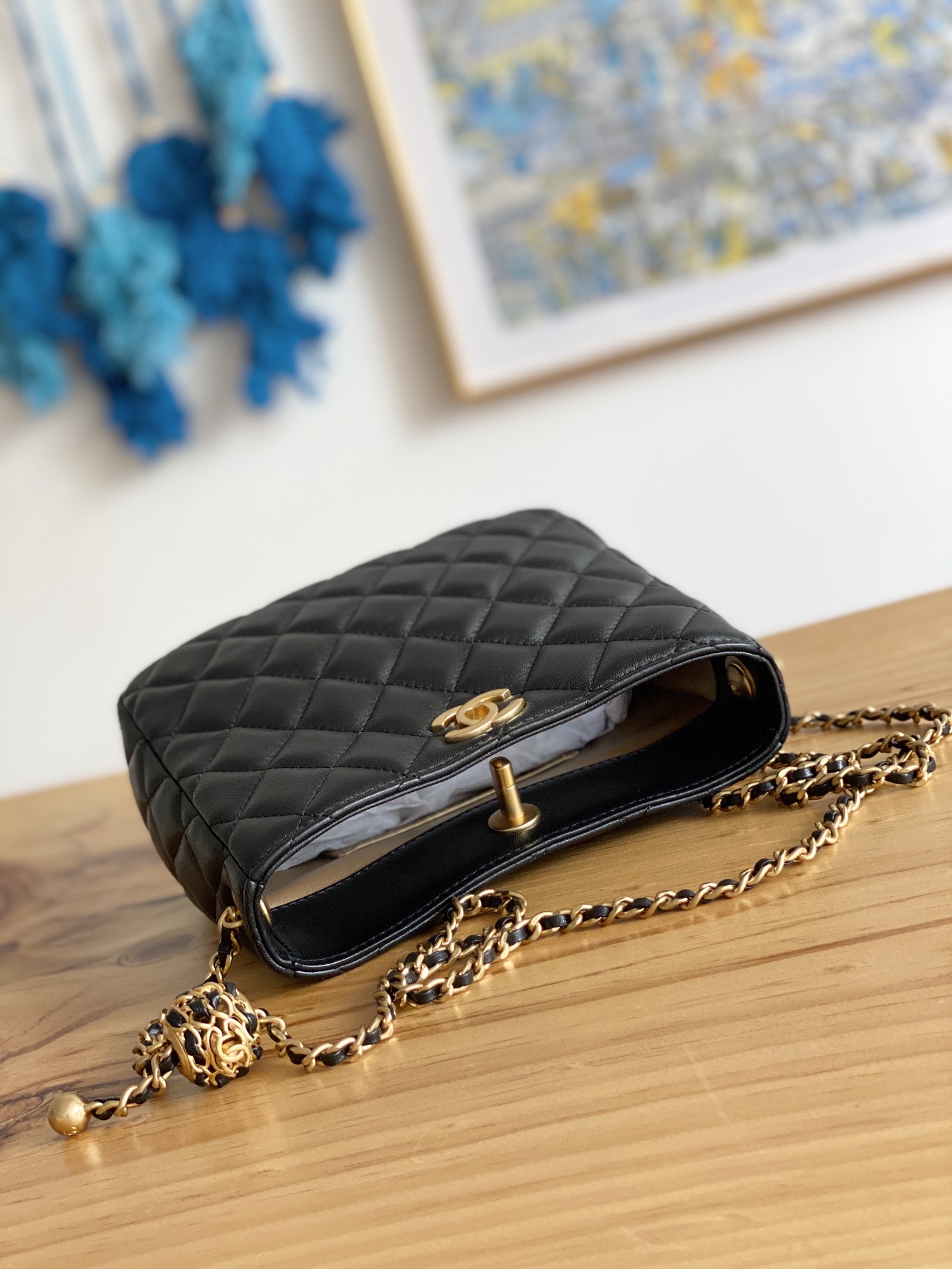 Handbag Chanel 3259 size 16  19.5  8.5 cm - vstockx