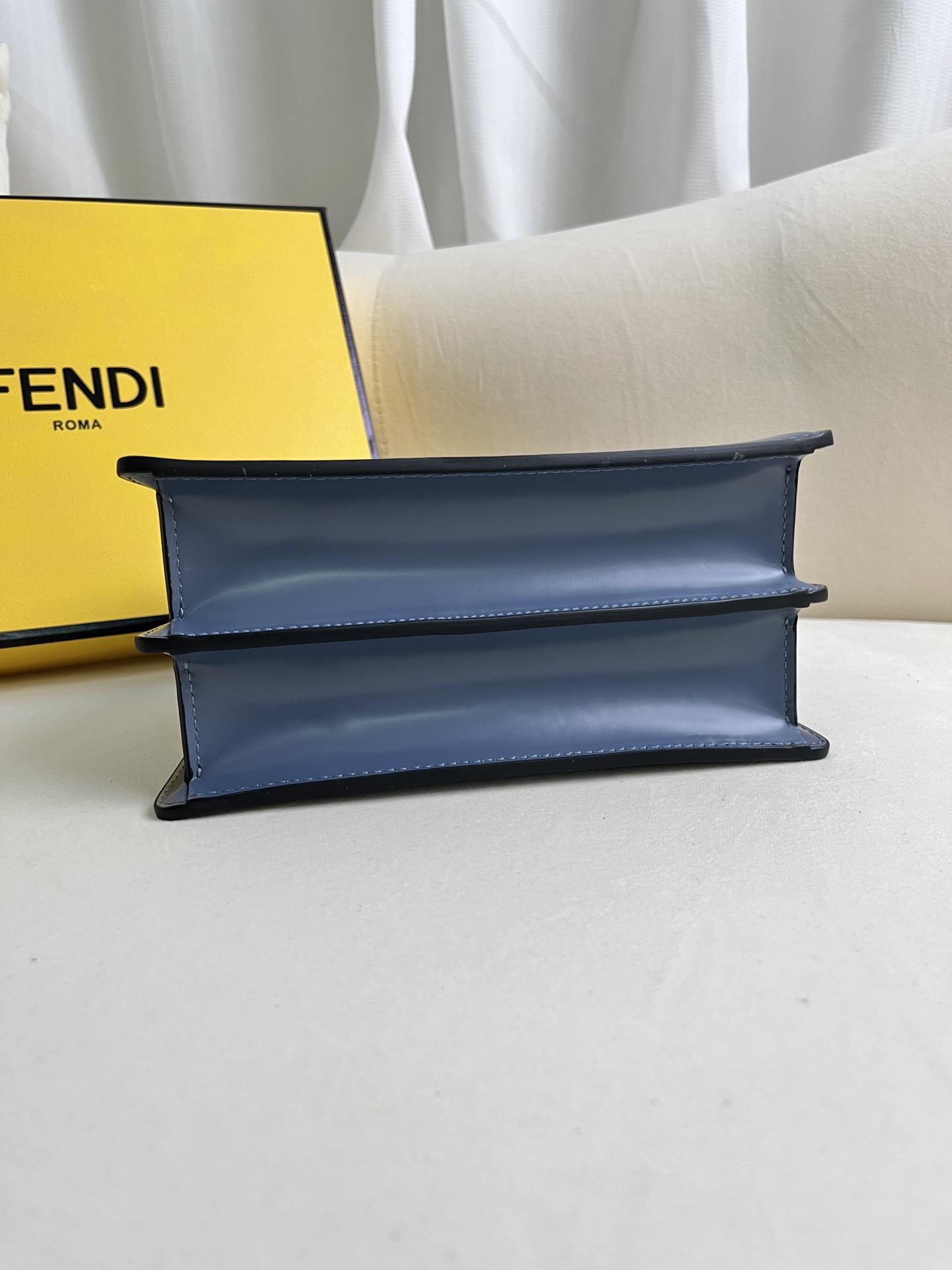 handbags FENDI 1012 size:20.5*11*14cm - vstockx