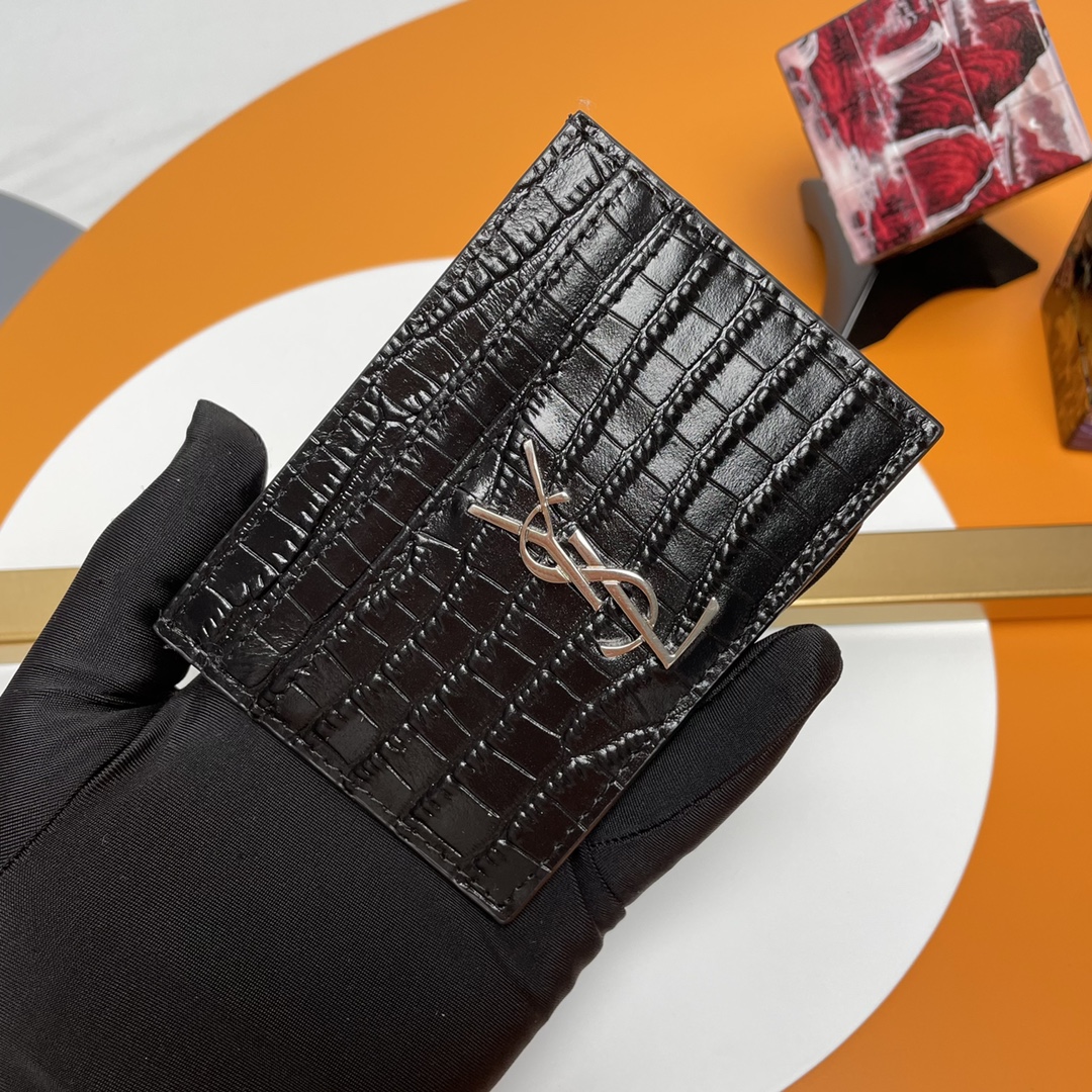 Handbags SAINT LAURENT 423291 size 10x7.5x0.5 cm - vstockx