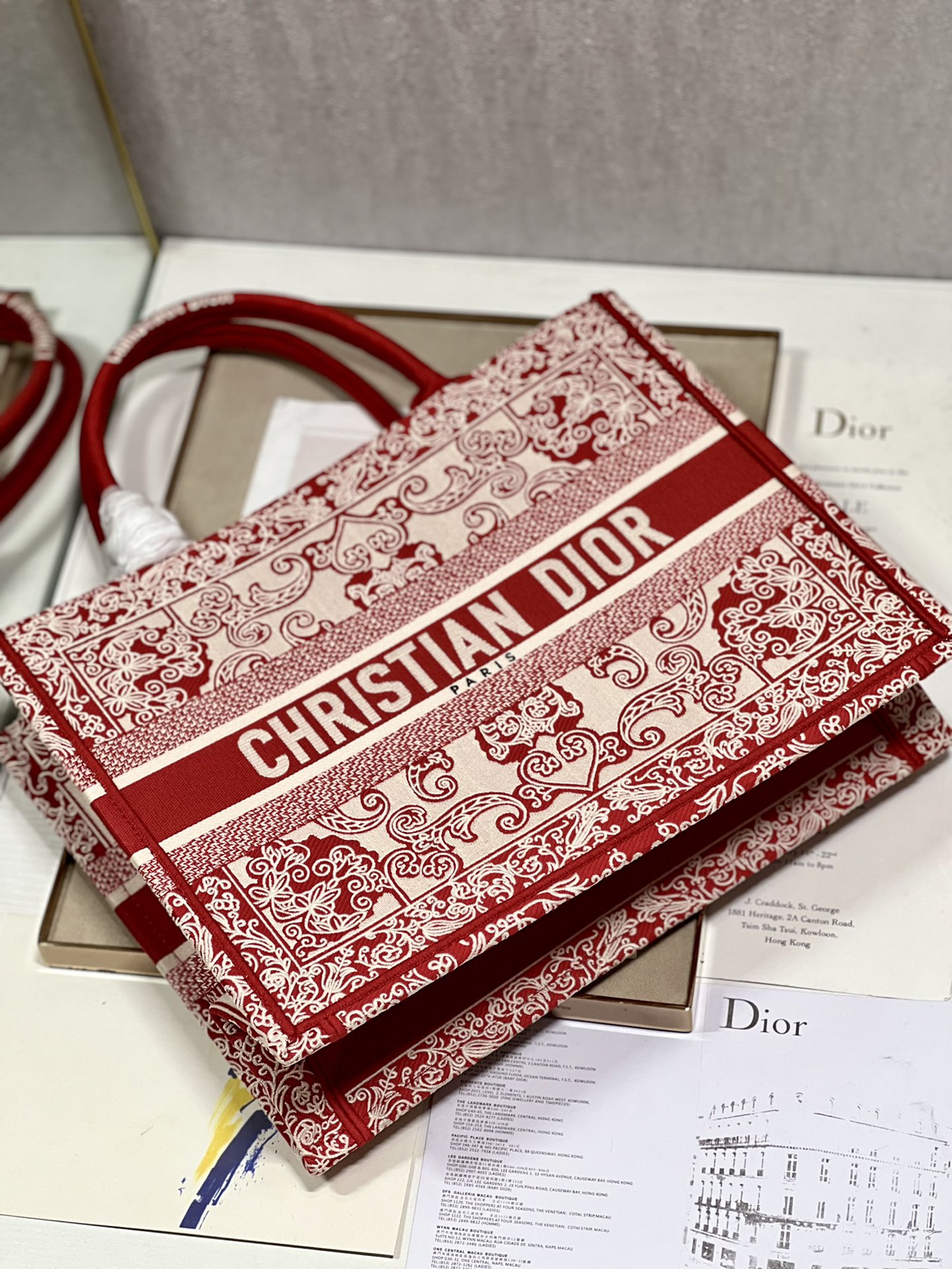 Handbag Dior 1286 size 36  28 cm - vstockx