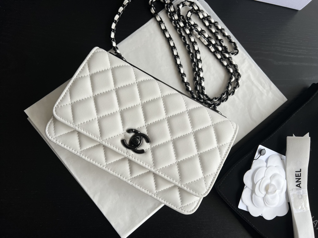 Handbag Chanel 84456 size 19 cm - vstockx