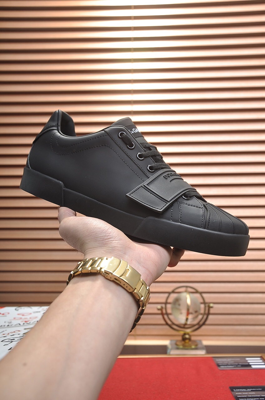 Dolce & Gabbana Low Tops Sneakers 12 - vstockx