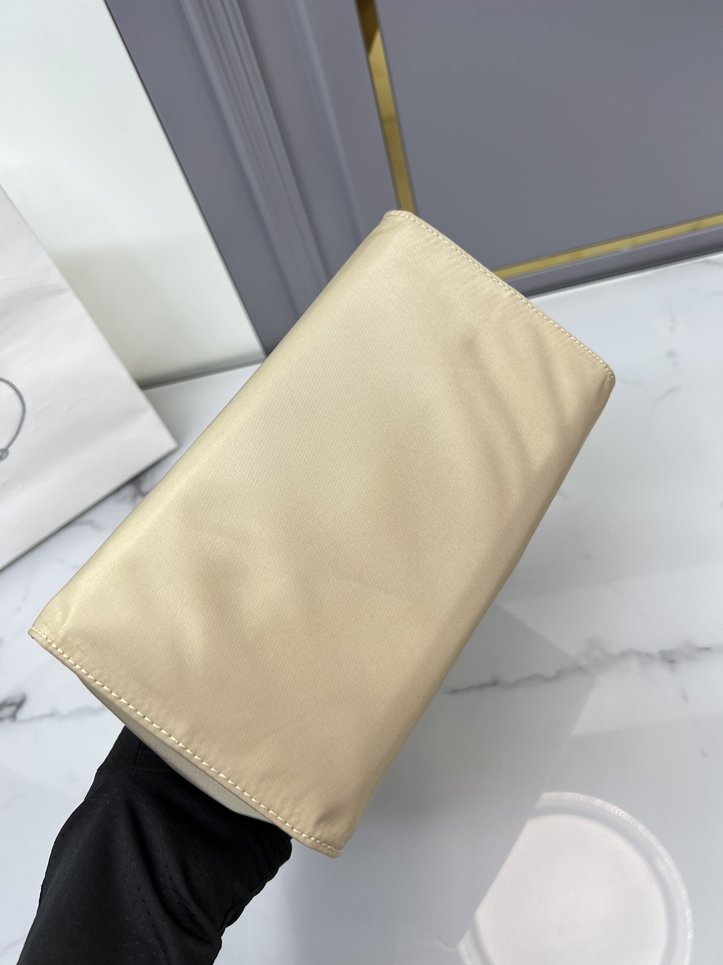 handbags prada 1BH608 size:21*17*12 - vstockx