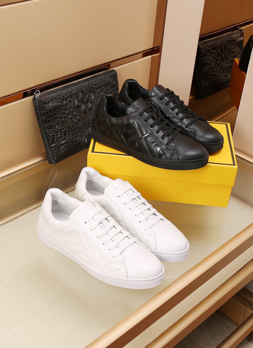Fendi Low Top Sneakers 9 - vstockx