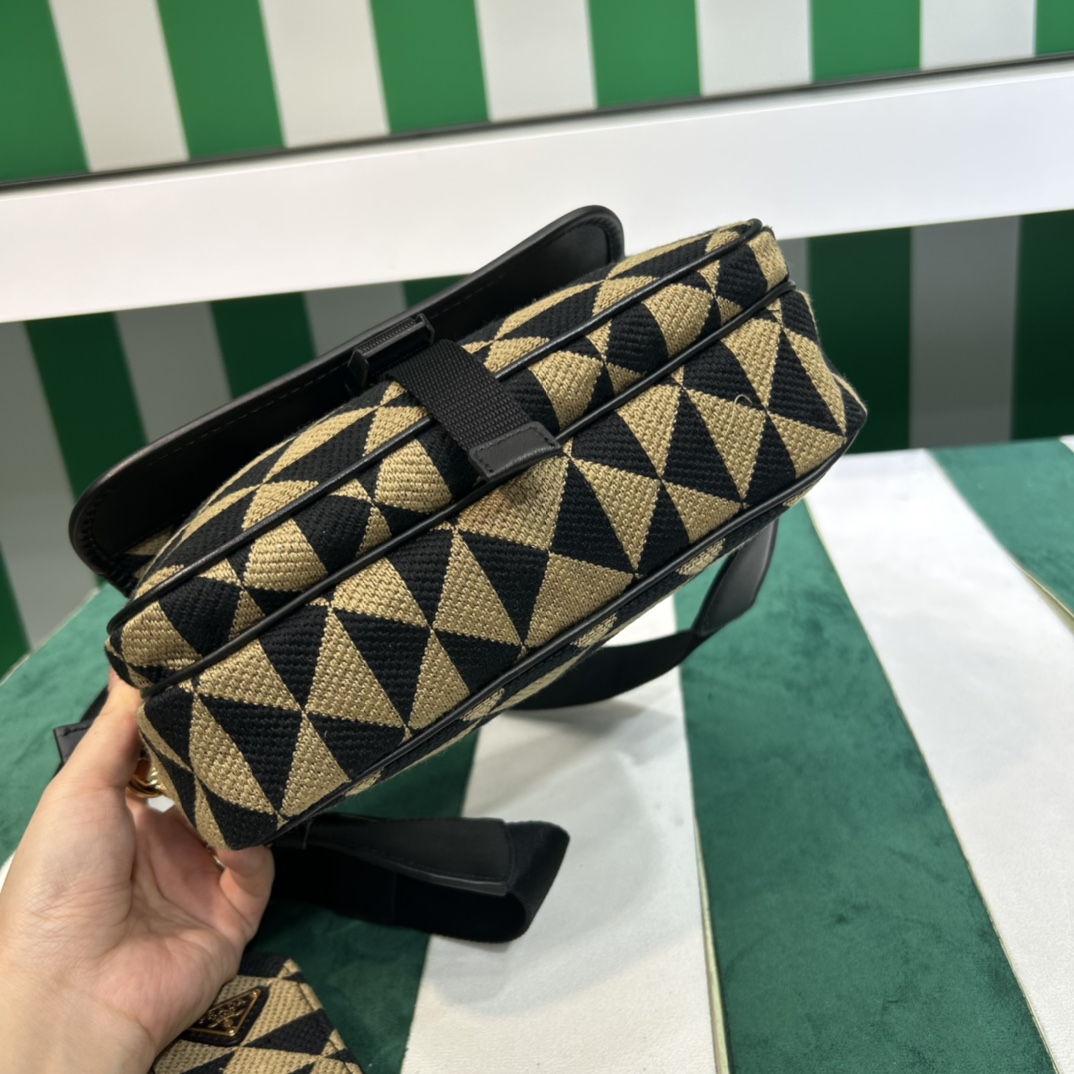 Handbags Prada 2VH133 size:22×16×5 cm - vstockx