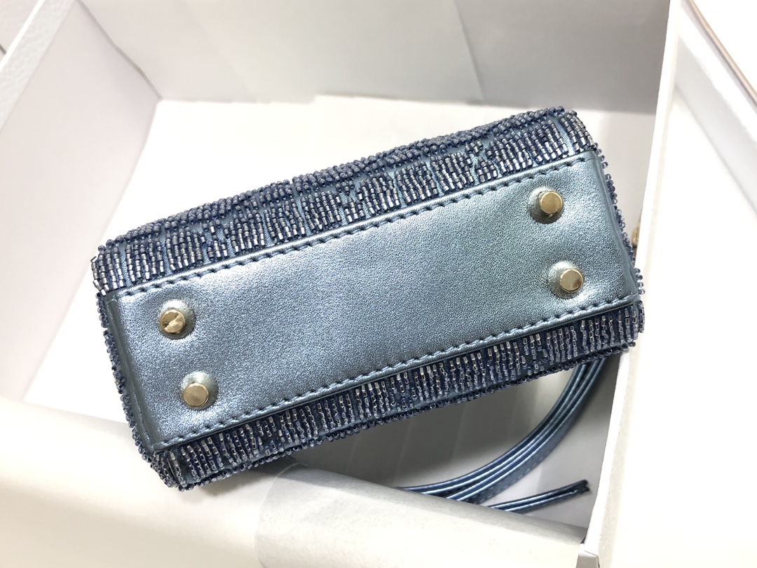 Handbag Dior S0856 size 12 x 10.2 x 5 cm - vstockx