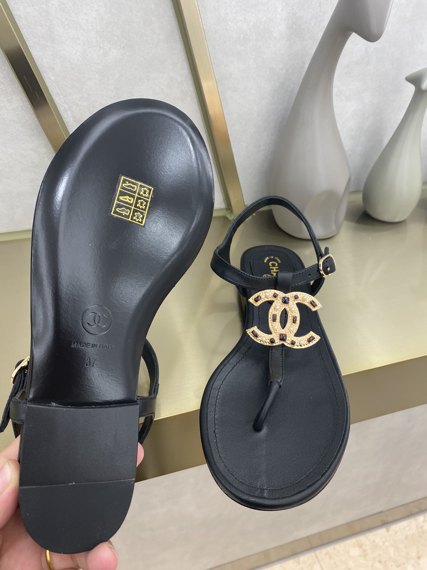 Chanel Slides 36 - vstockx