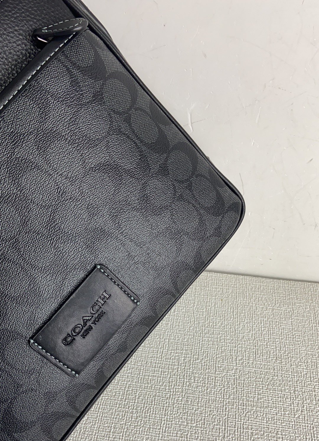 Handbags Coach CH078 size:3*22*6 - vstockx