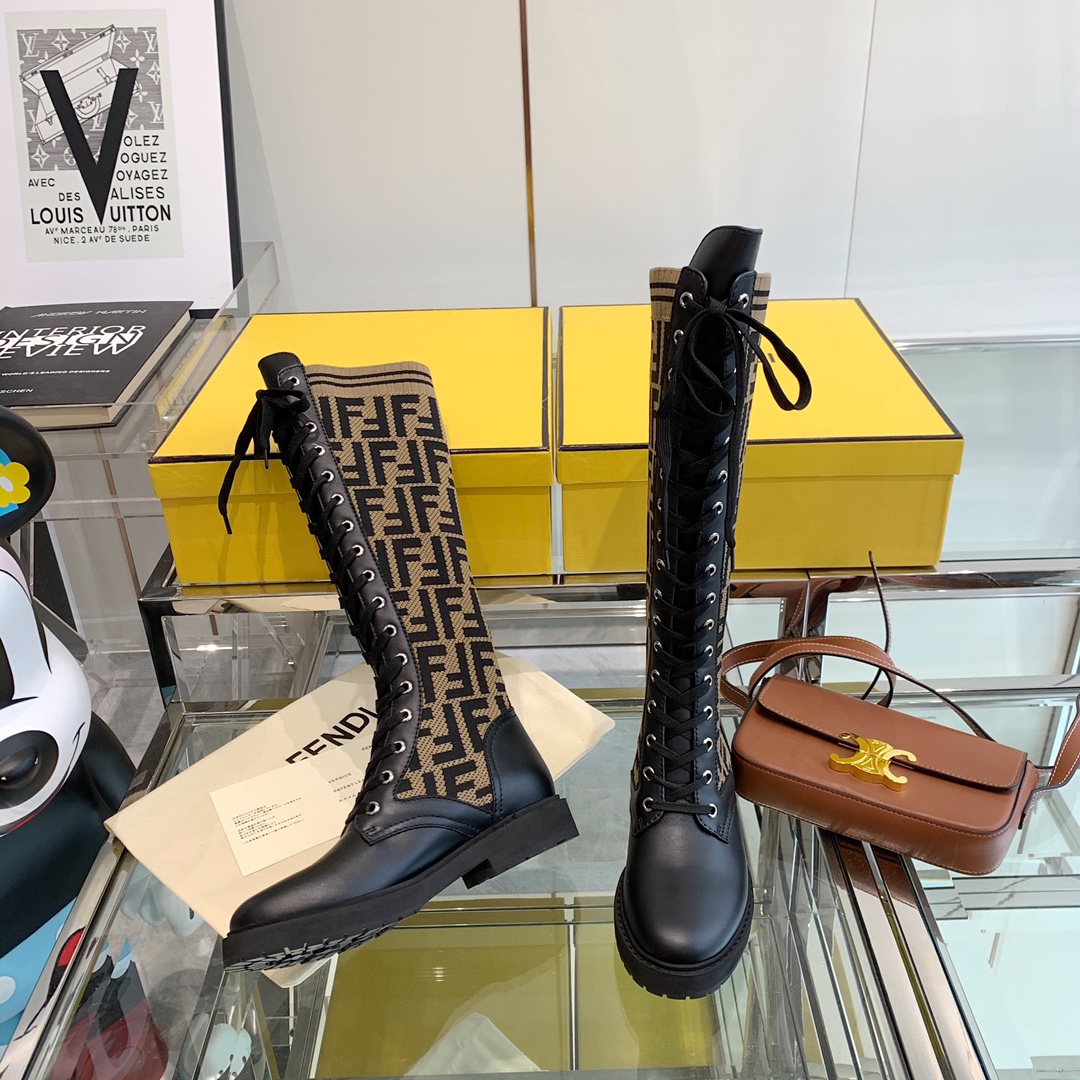 Fendi Boots 11 - vstockx