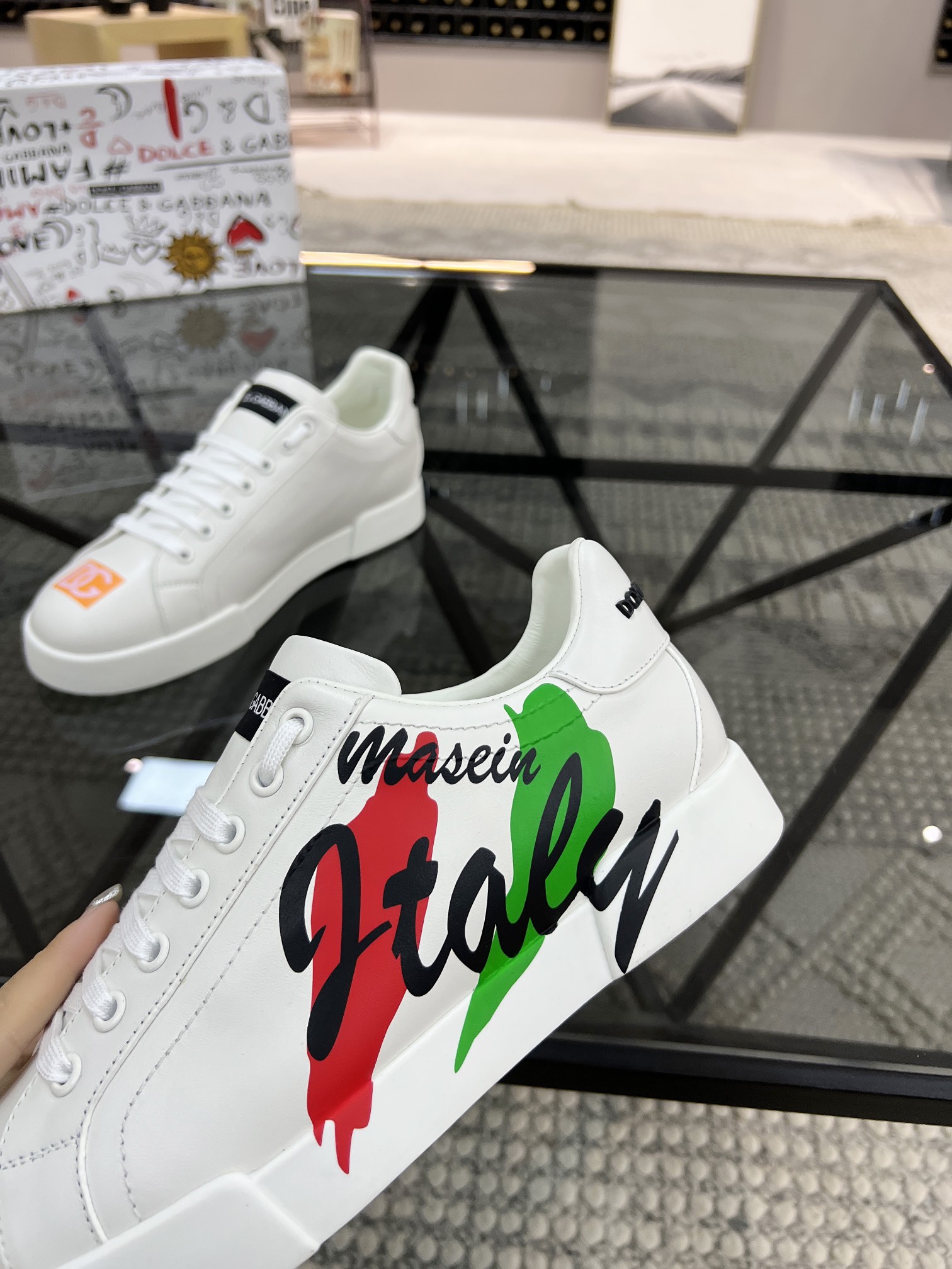dolce & gabbana low tops sneakers 141 - vstockx