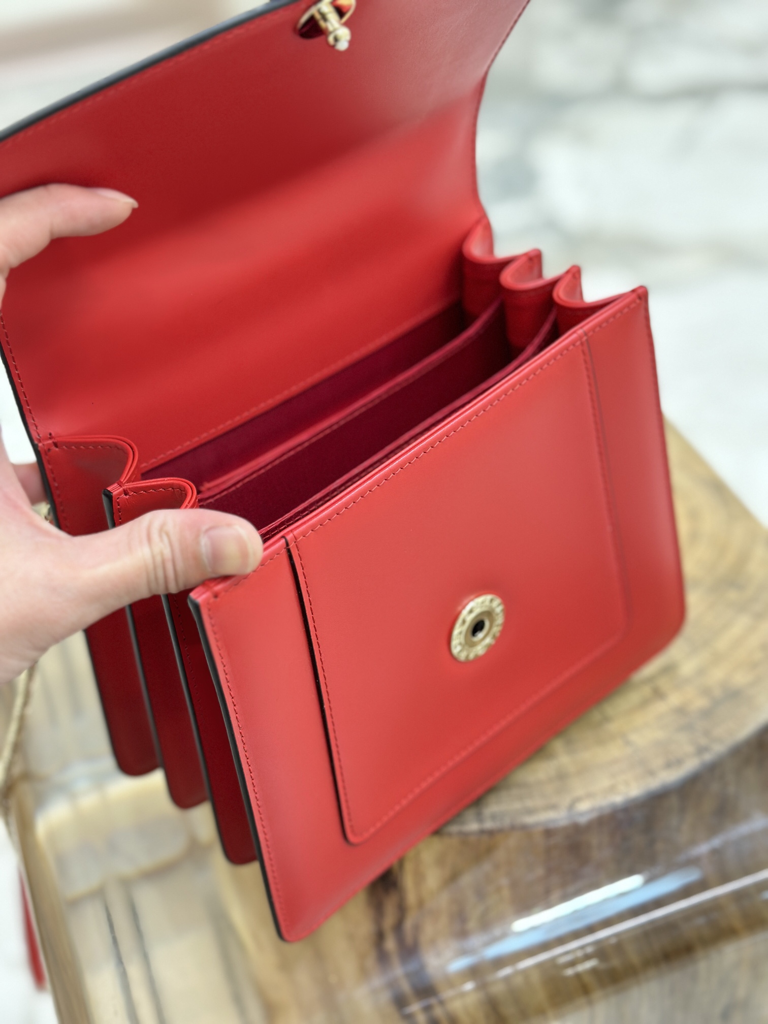 Handbags Bvlgari 38329 size:18*16*9 cm - vstockx