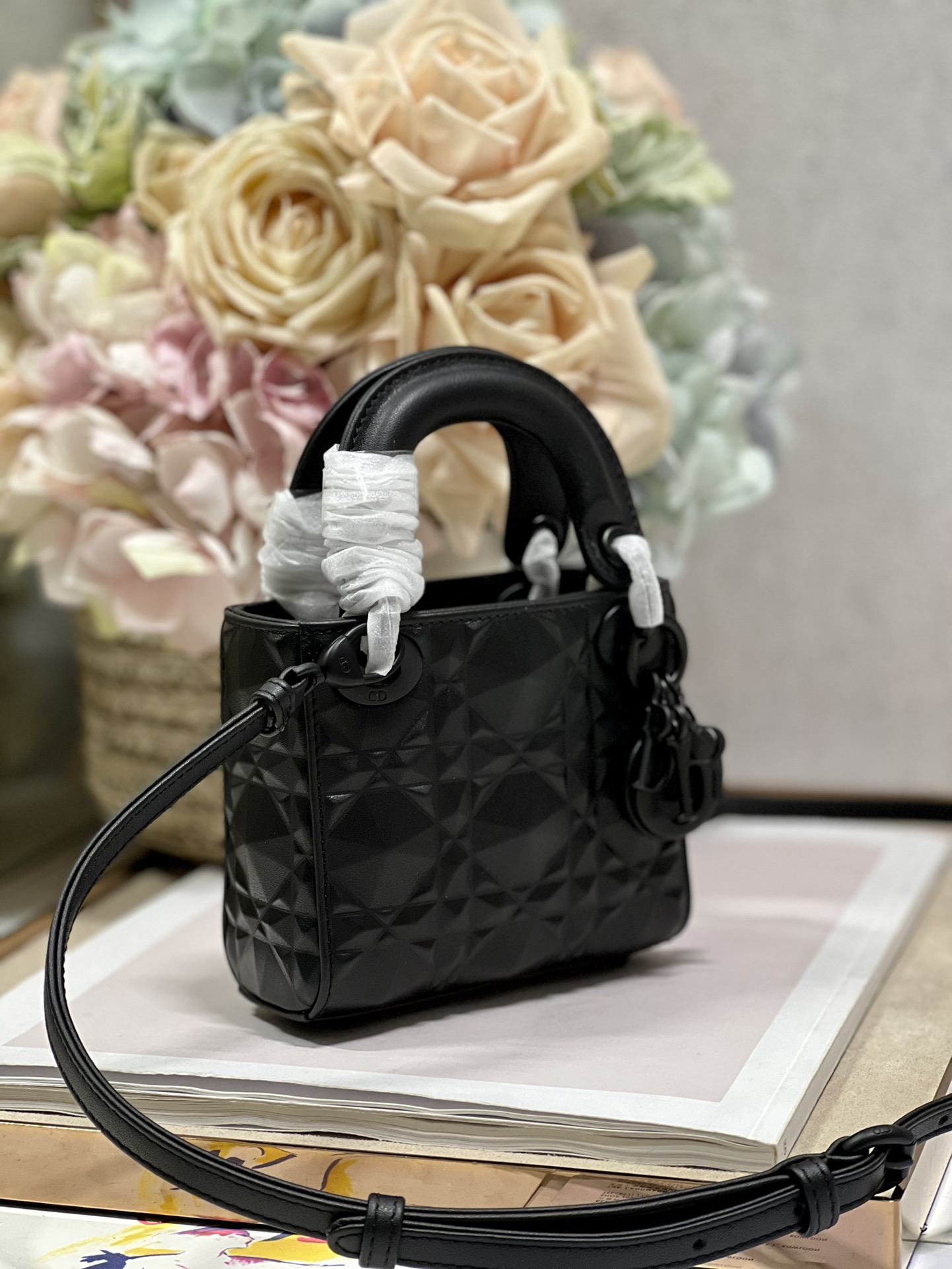 Handbag Dior 9035 size 12  10.2  5 cm - vstockx