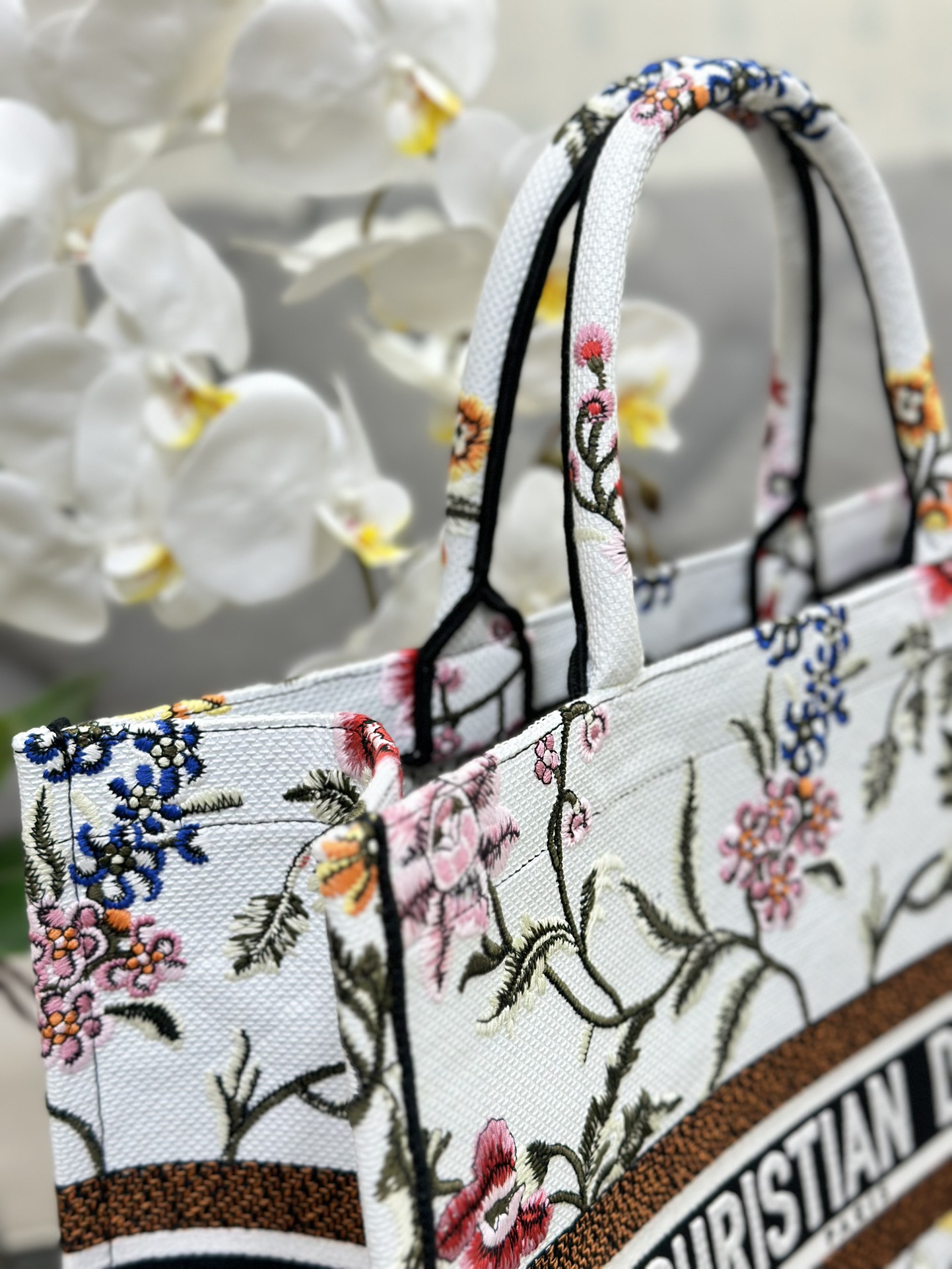 Handbag Dior M1286 size 42 x 35 x 18.5 cm - vstockx