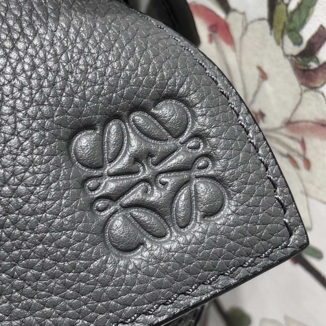 Handbags LOEWE zp size:24*14*11 cm - vstockx