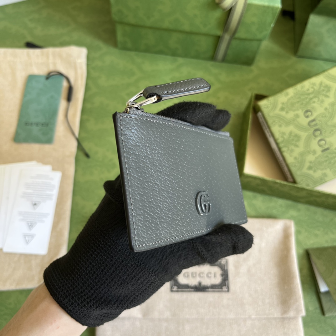 Handbag Gucci 722726 size 14*7 cm - vstockx