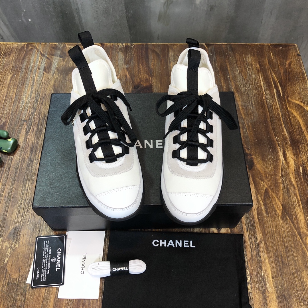 Chanel Fabric & Suede Calfskin Low Top Sneaker 13 - vstockx