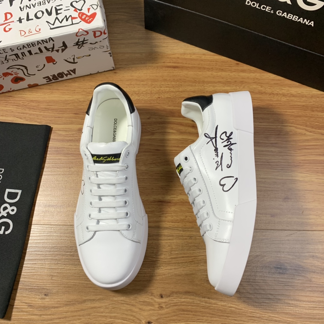 Dolce & Gabbana Low Tops Sneakers 128 - vstockx