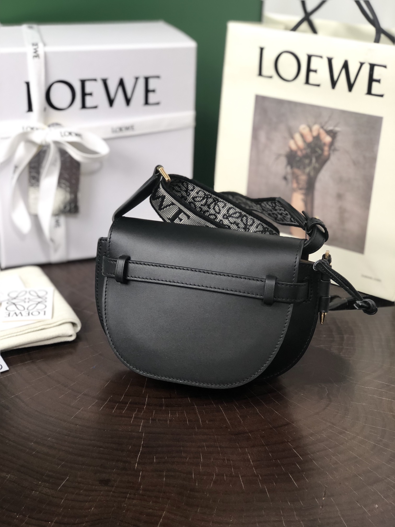 Handbags LOEWE   size:15*12.5*9cm - vstockx