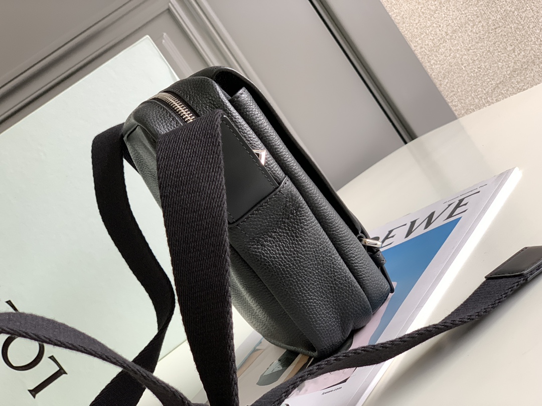 Handbags LOEWE Military Crossbody 11355 size:14*19*8 cm - vstockx