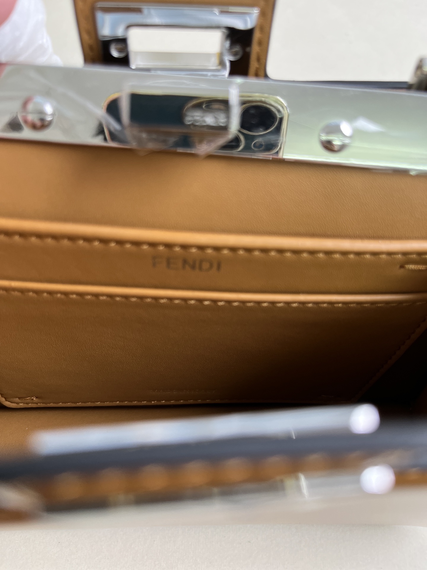 handbags FENDI 1012 size:20.5*11*14cm - vstockx