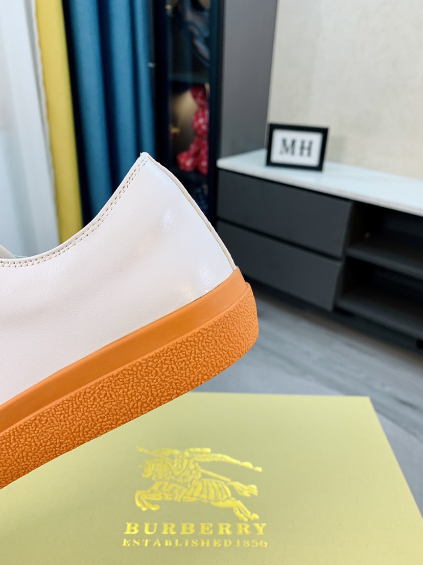 Burberry Perforated Check Sneaker 28 - vstockx