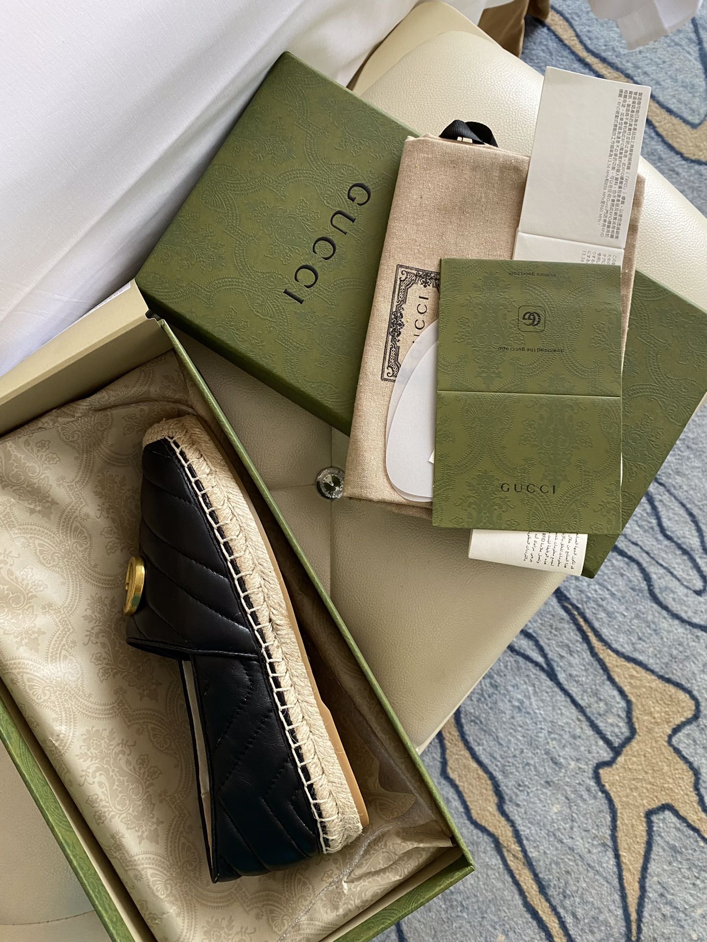 Gucci Leather espadrille with Double G WOMEN 2 - vstockx