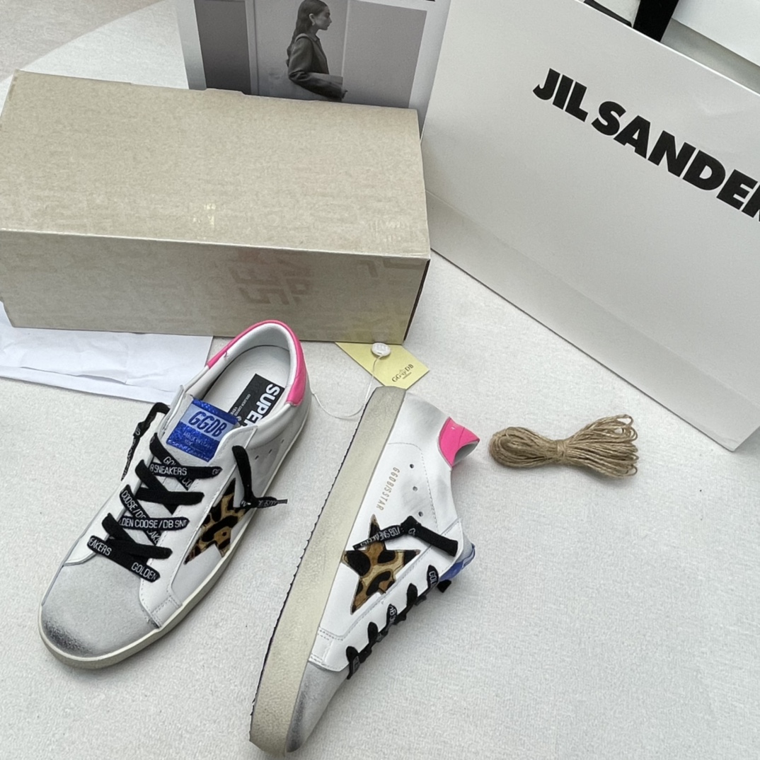 Golden Goose Superstar distressed-finish sneakers 22 - vstockx