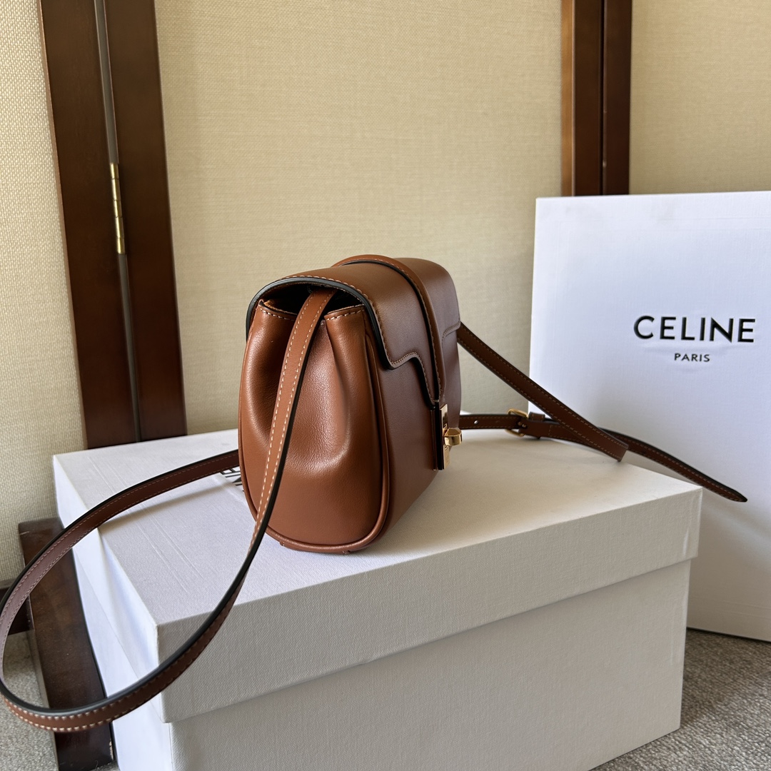 Handbags CELIN mini SOFT16 101353 size:18 X 12.5 X 6cm - vstockx