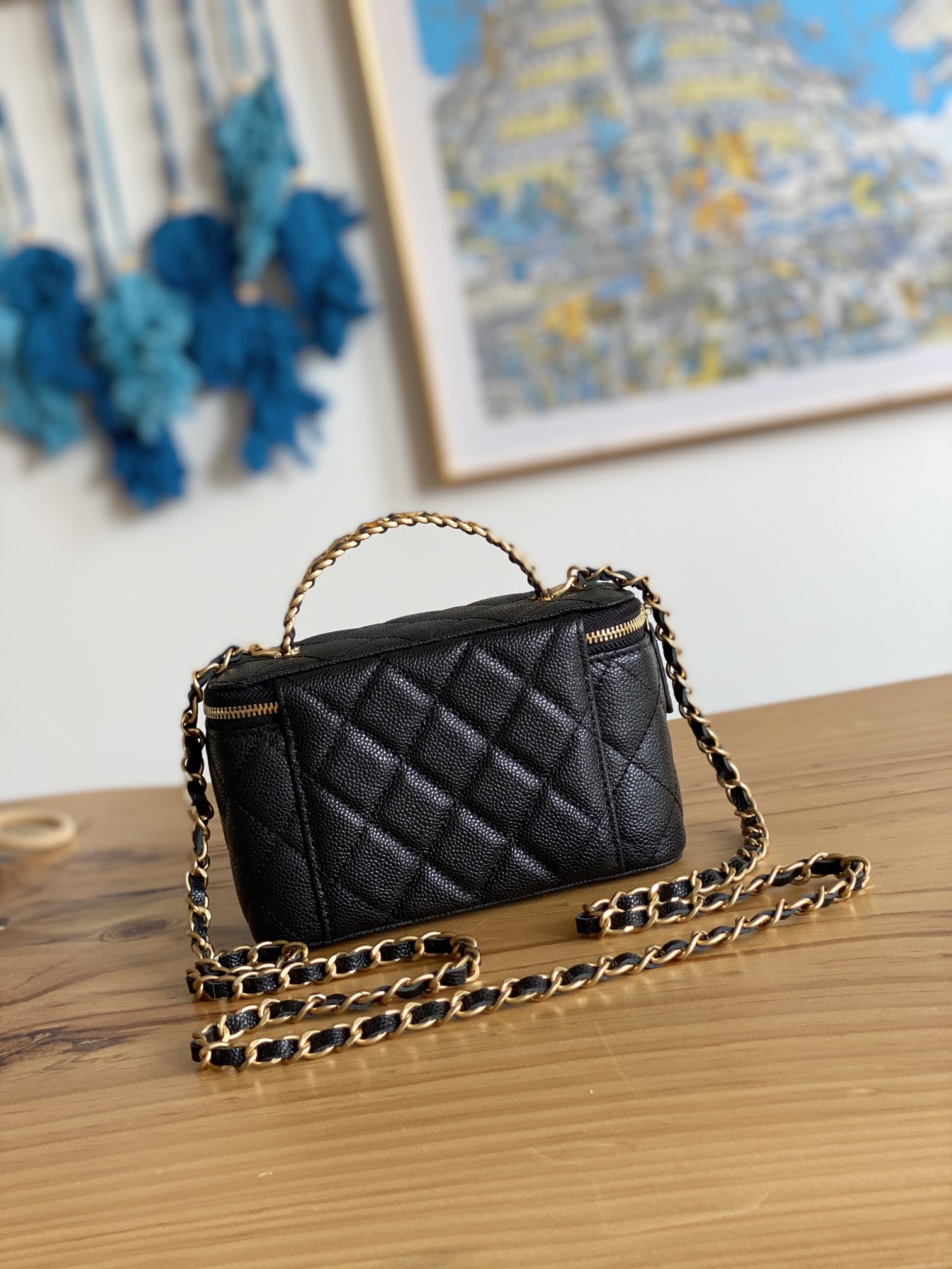 Handbag Chanel 81197 size 9.5  13  6 cm - vstockx