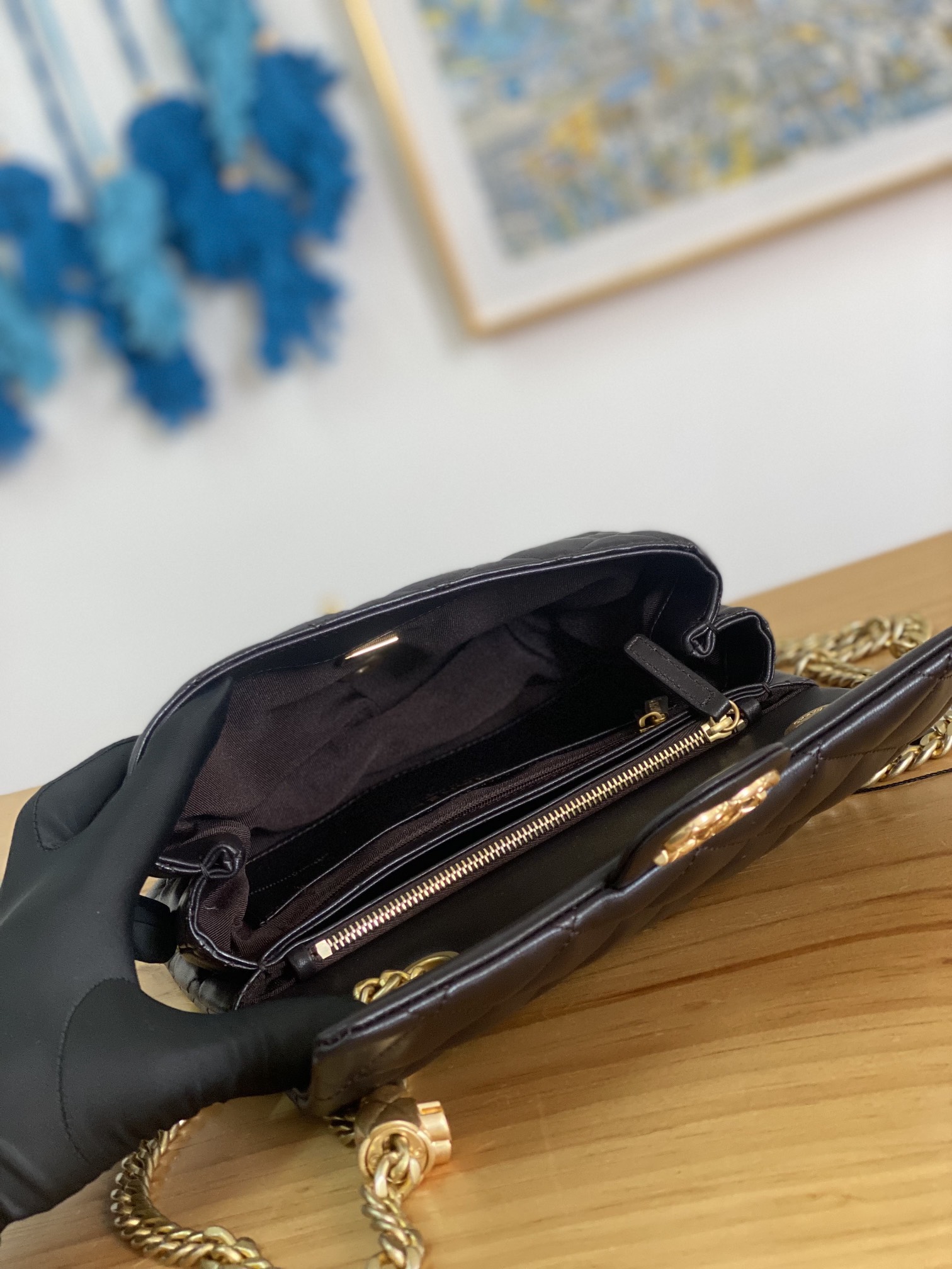 Handbag Chanel AS3393 size 14x22x8 cm - vstockx