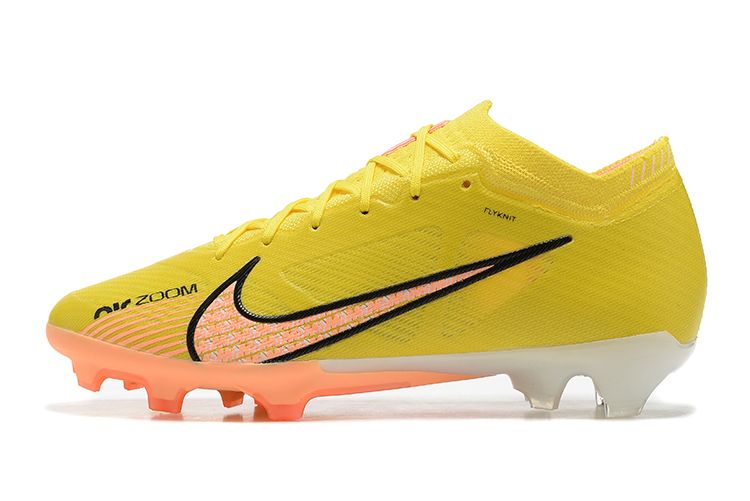 NK football shoes 36 - vstockx