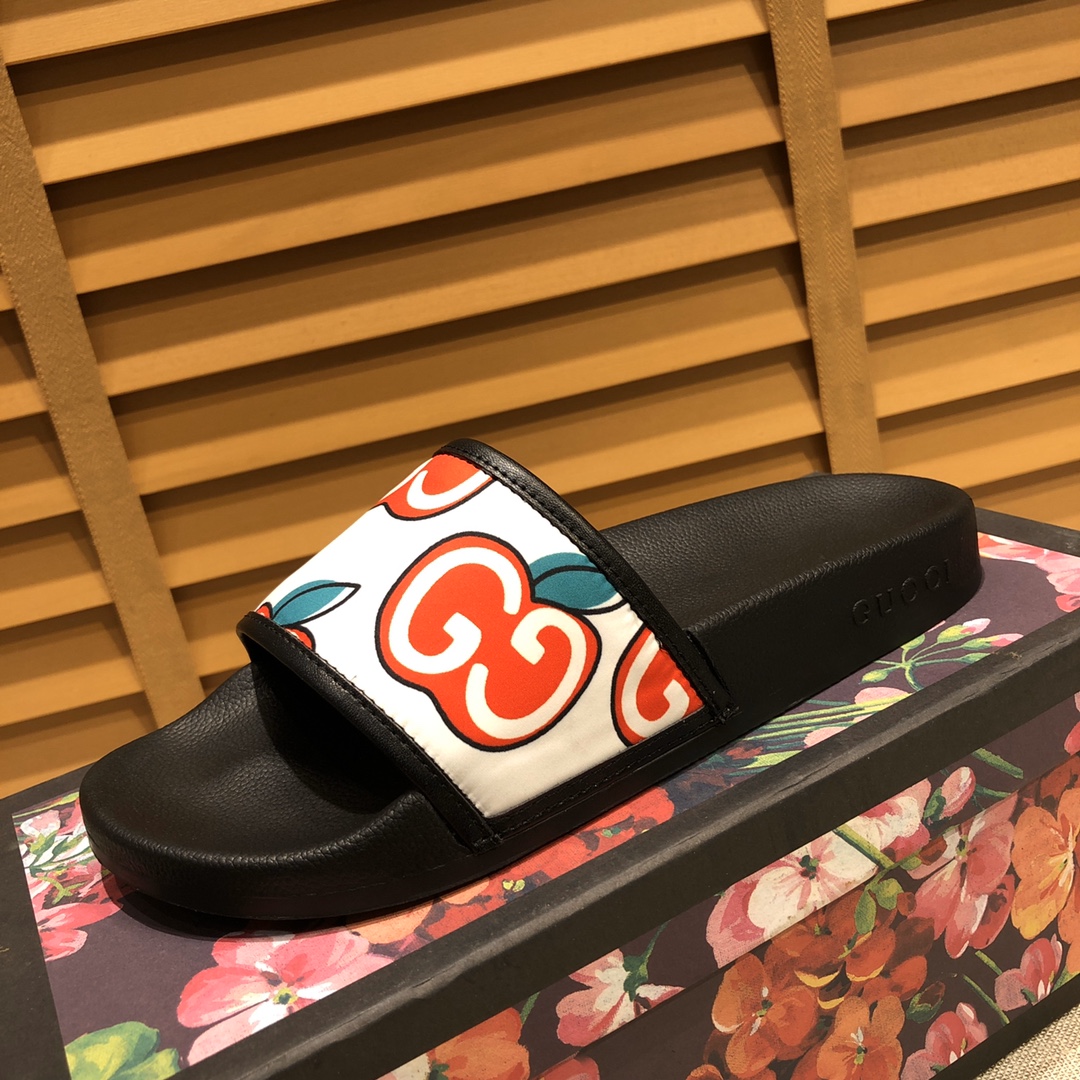 Gucci Slippers 20 - vstockx