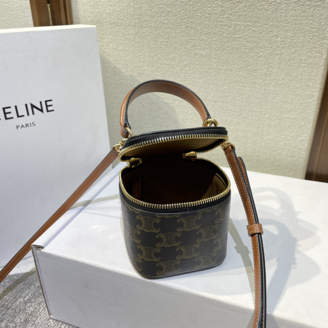 Handbags CELIN 101762 size:9.5 X 8 X 9 cm - vstockx