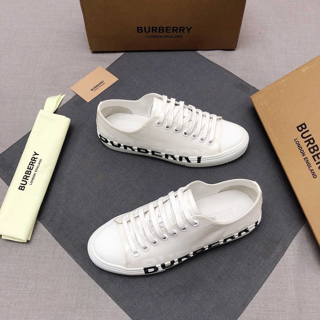 Burberry Perforated Check Sneaker 20 - vstockx