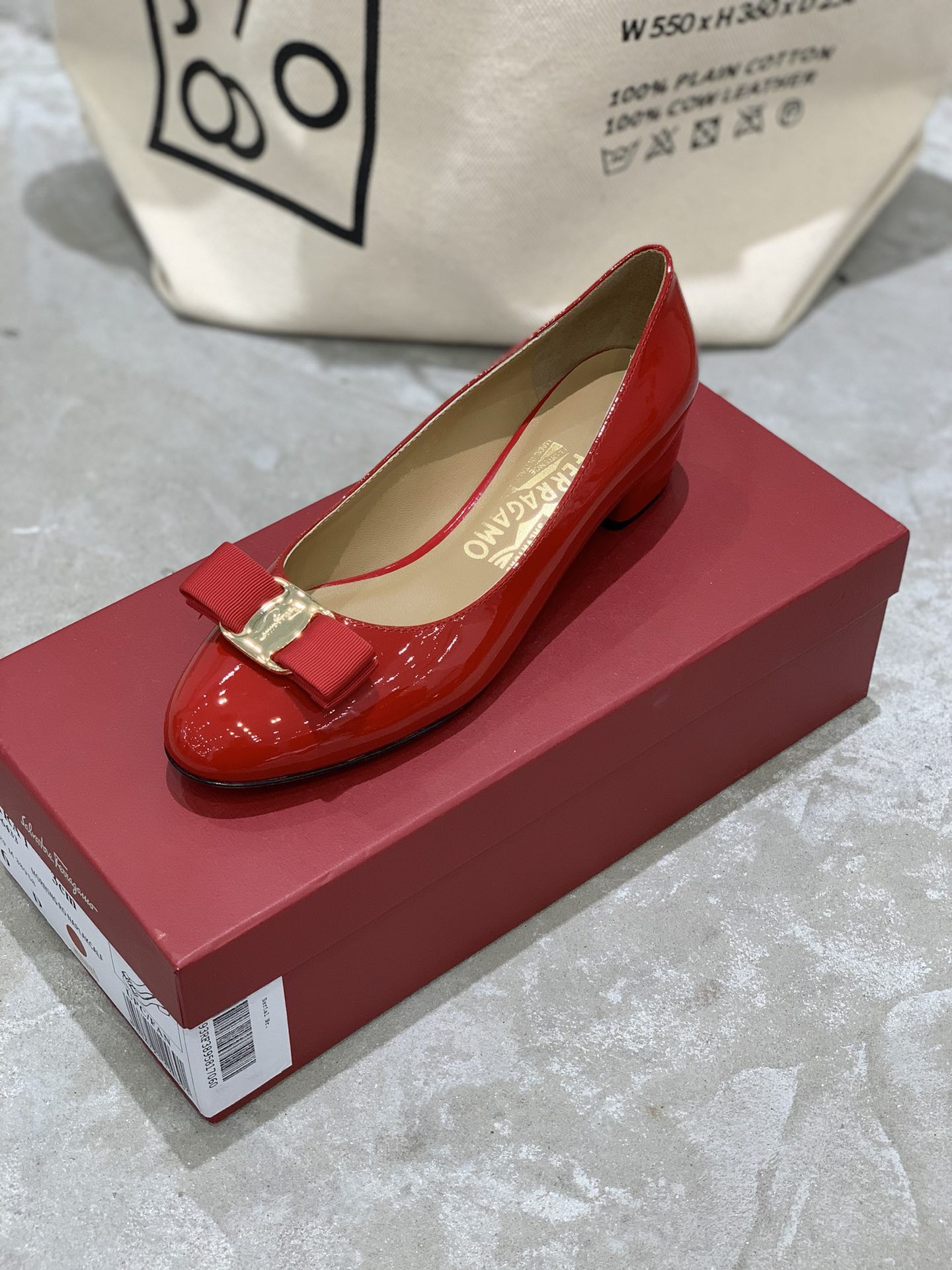 Salvatore Ferragamo Heel 5 - vstockx