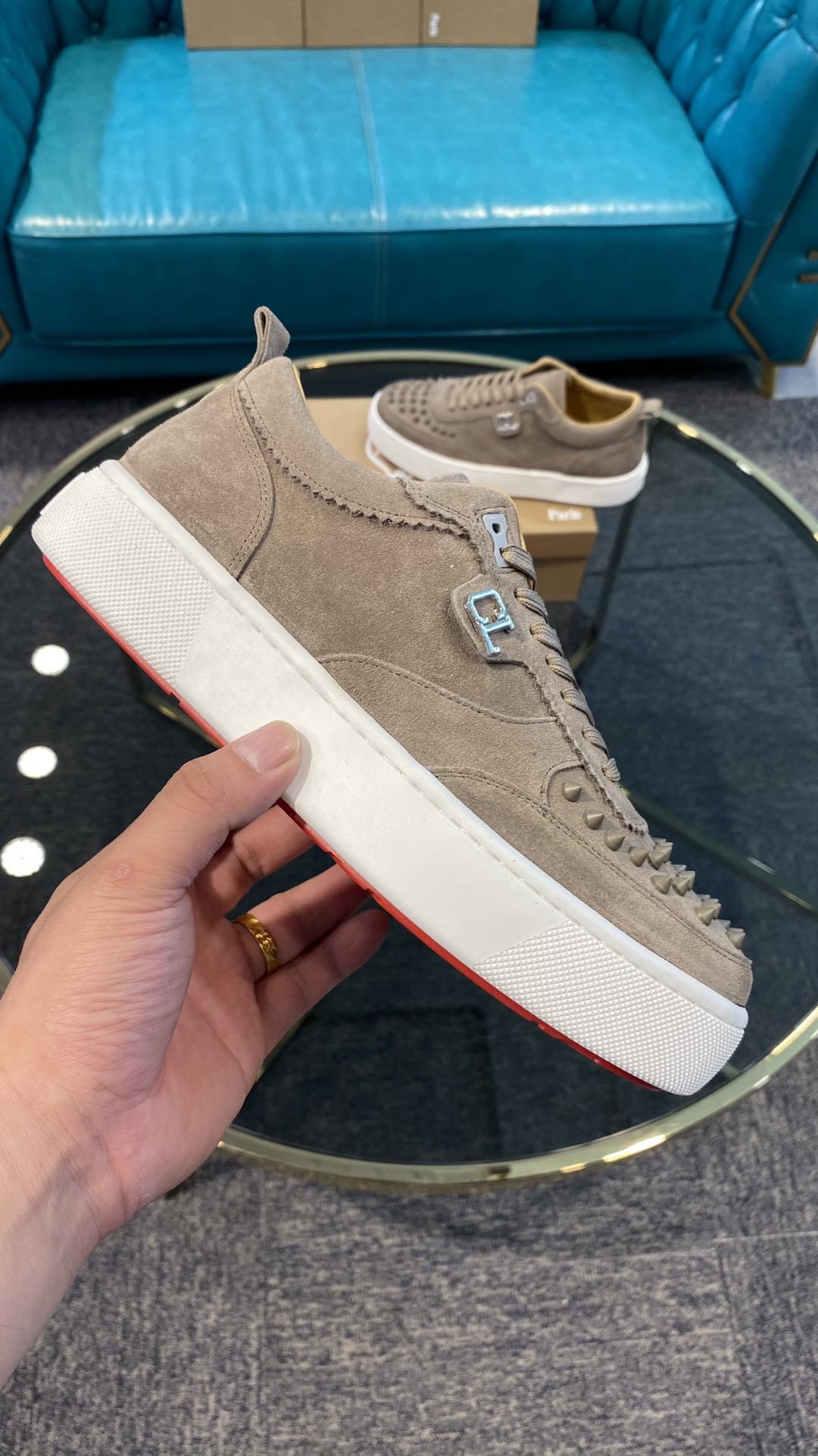 Christian Louboutin Happyrui Spikes Flat Sneakers 5 - vstockx