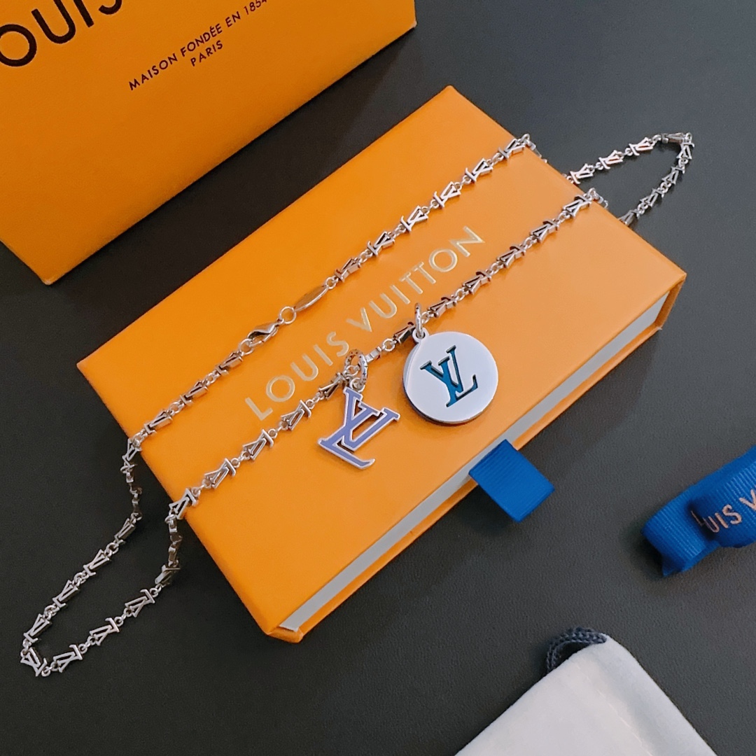 Jewelry Louis Vuitton 372 - vstockx